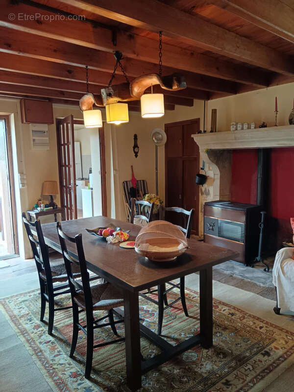 Maison à CEAUX-EN-COUHE