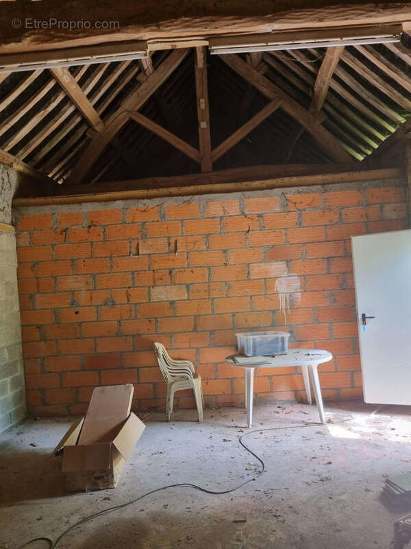 Appartement à LA VILLENEUVE-EN-CHEVRIE