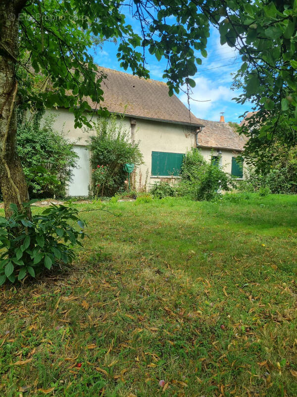Appartement à LA VILLENEUVE-EN-CHEVRIE