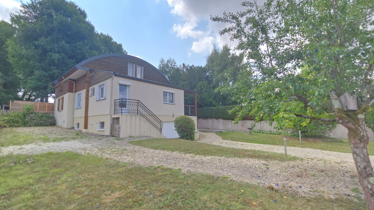 Maison à SAINT-GEORGES-SUR-BAULCHE