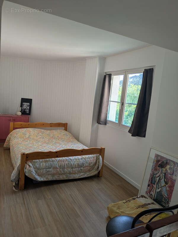 Appartement à TENDE