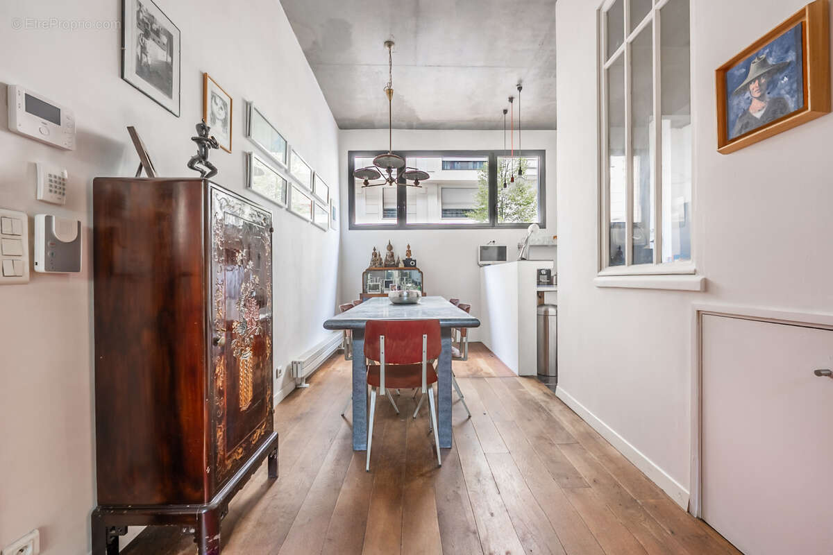 Appartement à LEVALLOIS-PERRET