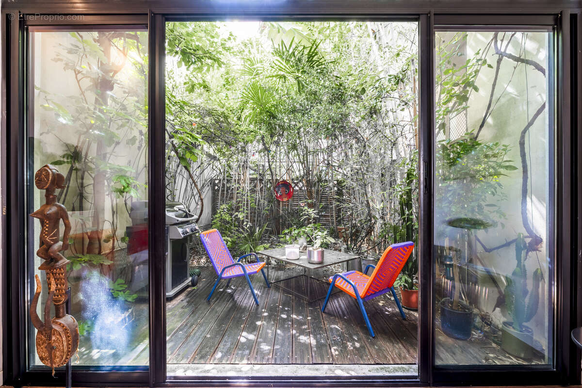 Appartement à LEVALLOIS-PERRET