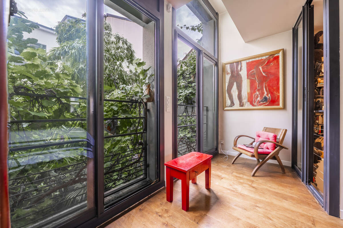 Appartement à LEVALLOIS-PERRET