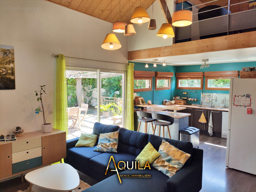 Maison à MAUREILHAN