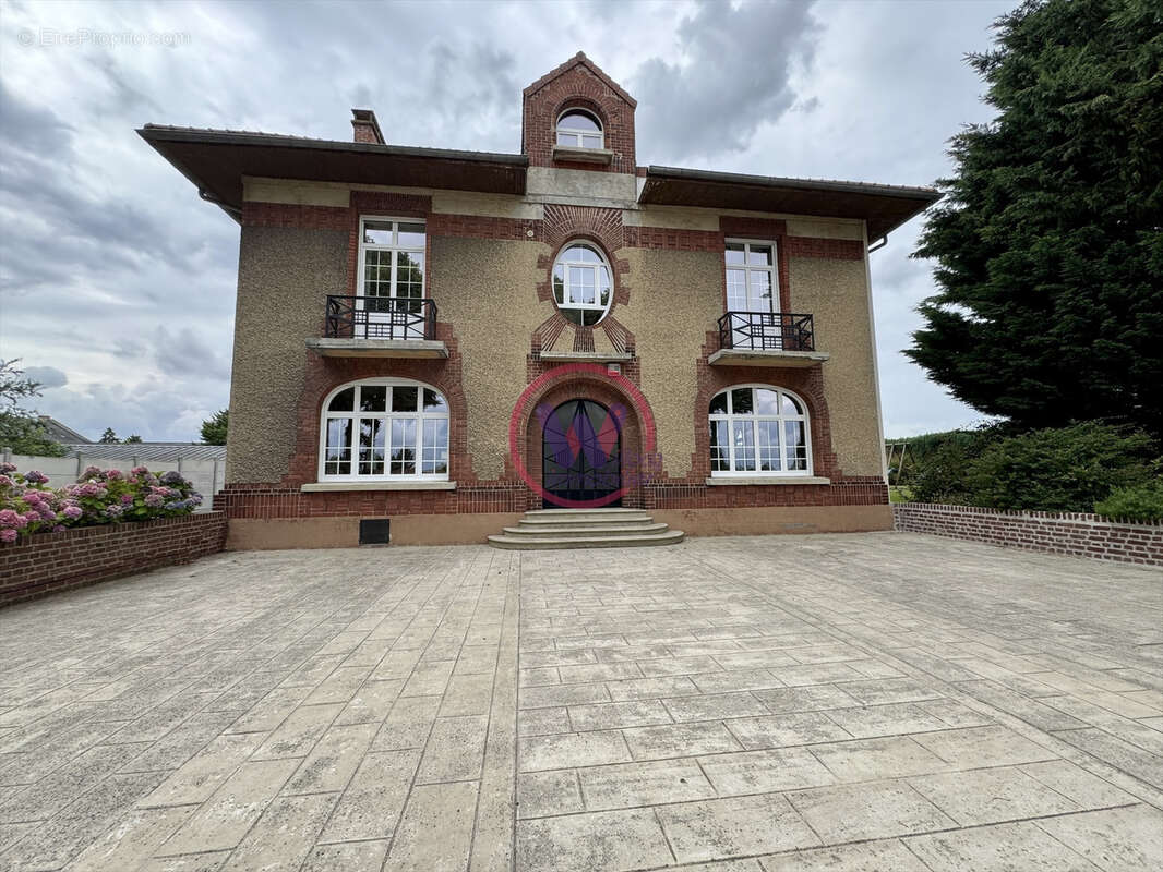 Maison à ACHIET-LE-GRAND