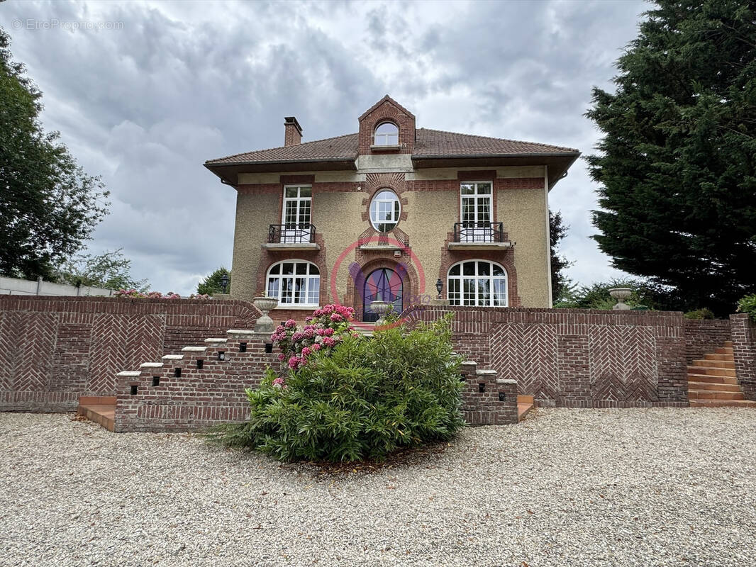 Maison à ACHIET-LE-GRAND