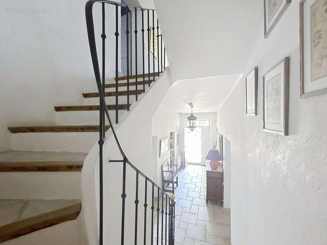 Maison à VAISON-LA-ROMAINE