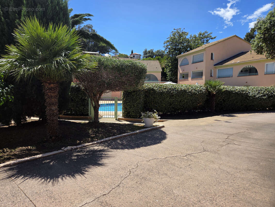 Appartement à LINGUIZZETTA