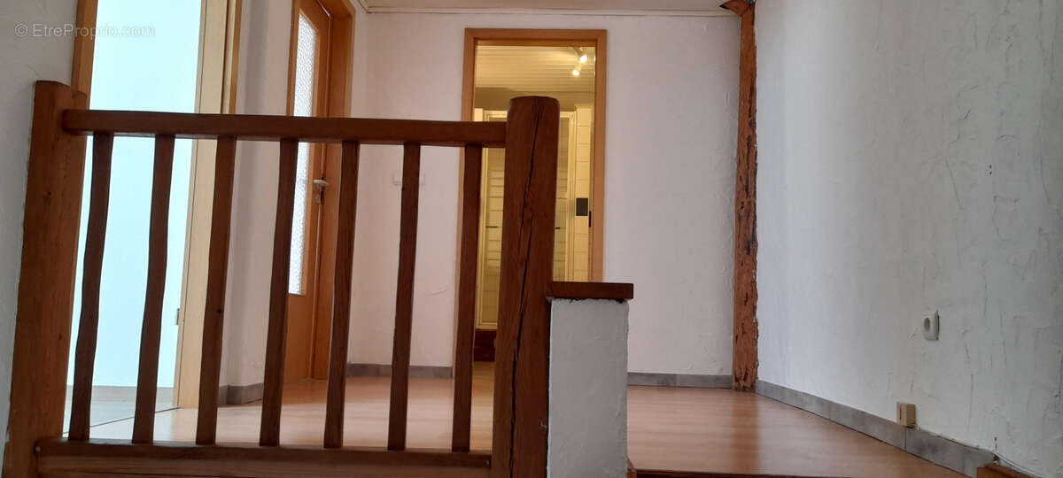 Appartement à ALLONDRELLE-LA-MALMAISON