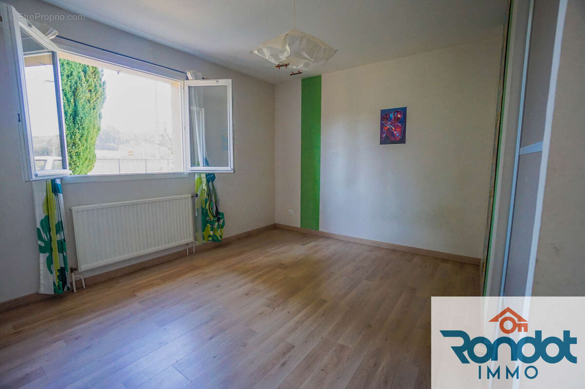 Maison à MESSIGNY-ET-VANTOUX