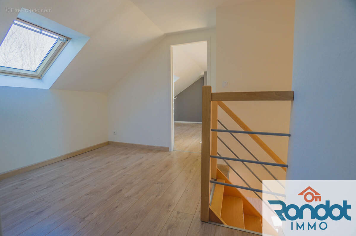 Maison à MESSIGNY-ET-VANTOUX