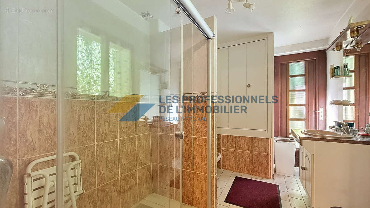 Maison à FERRIERES-EN-GATINAIS