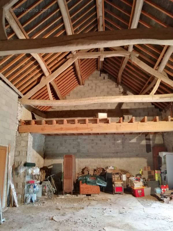 Maison à AUNAY-SOUS-AUNEAU