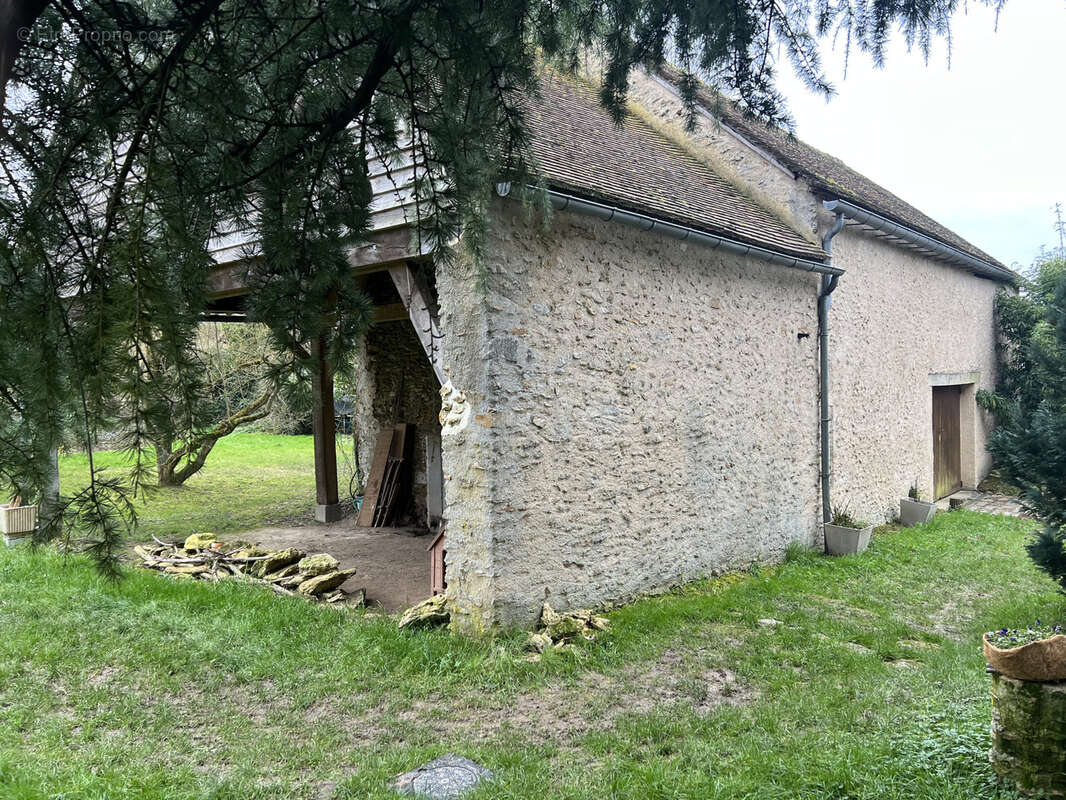 Maison à AUNAY-SOUS-AUNEAU