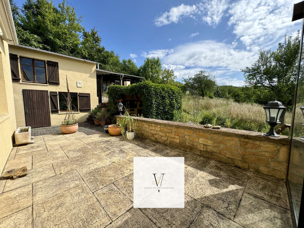 Maison à LIXING-LES-ROUHLING