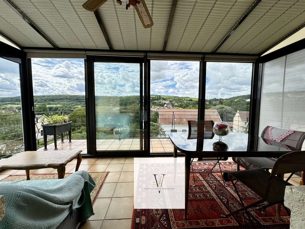 Maison à LIXING-LES-ROUHLING