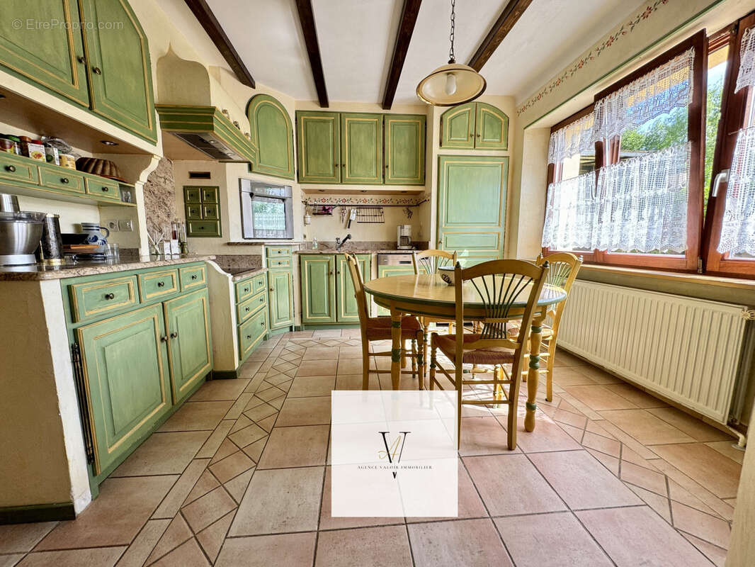 Maison à LIXING-LES-ROUHLING