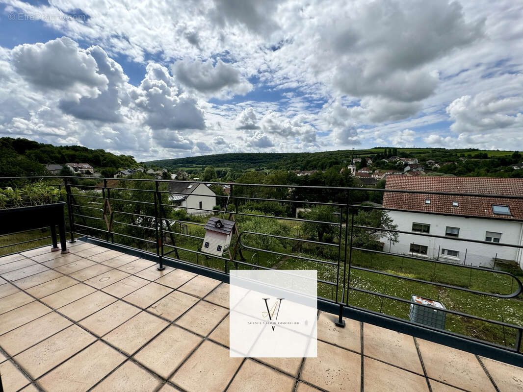 Maison à LIXING-LES-ROUHLING