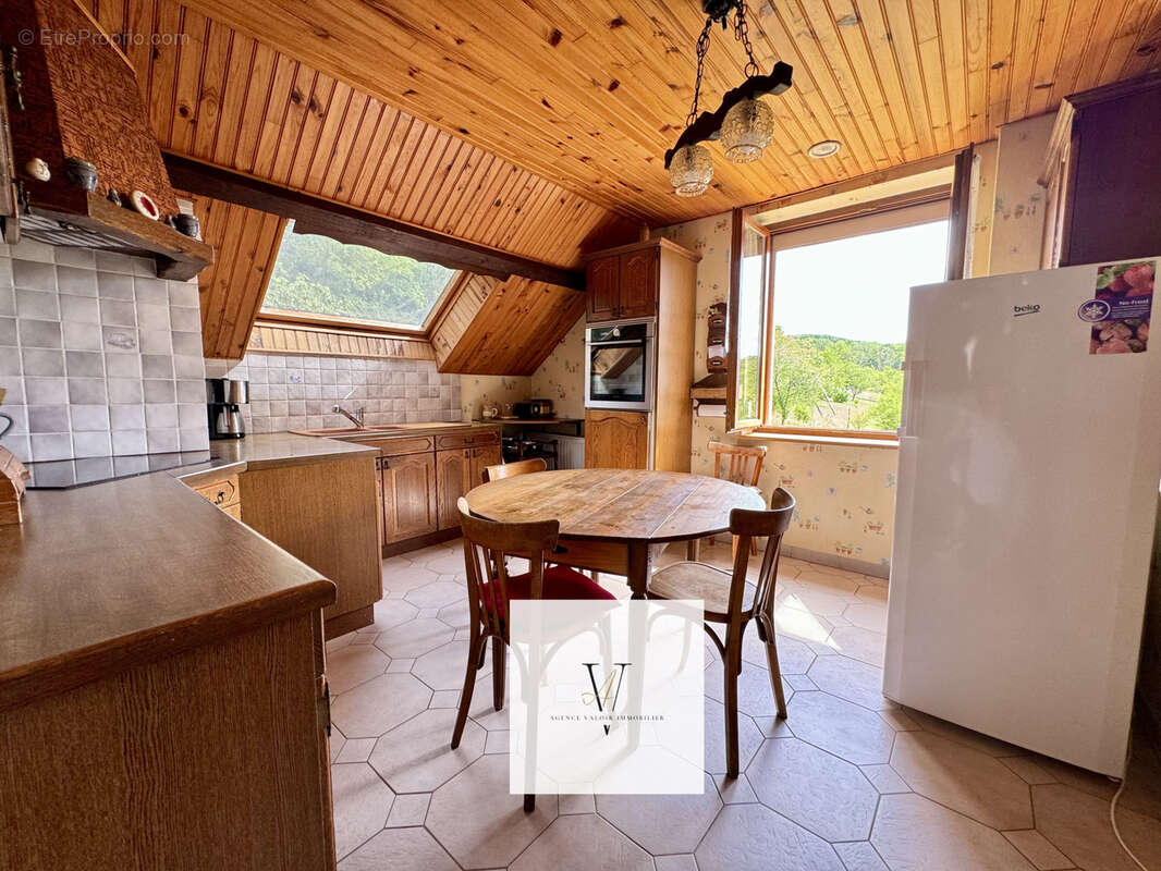 Maison à LIXING-LES-ROUHLING