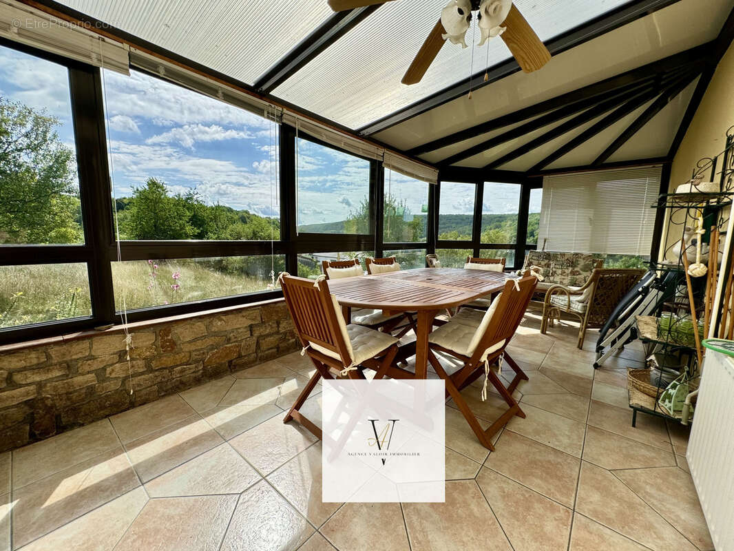 Maison à LIXING-LES-ROUHLING