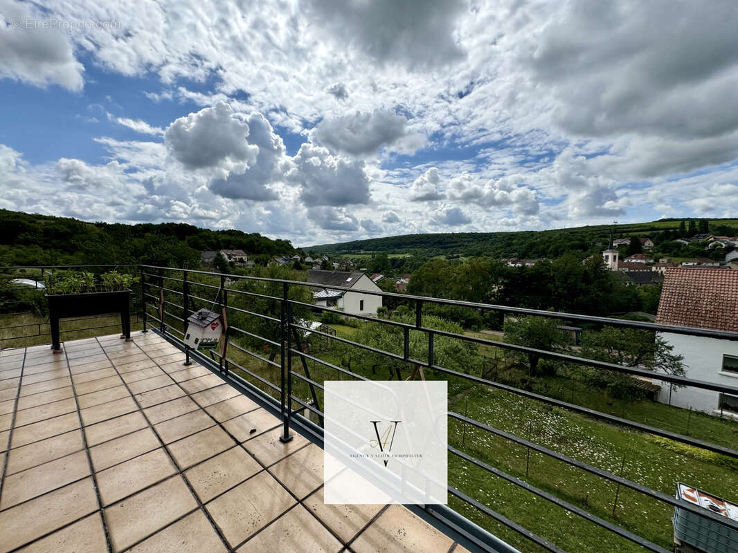 Maison à LIXING-LES-ROUHLING