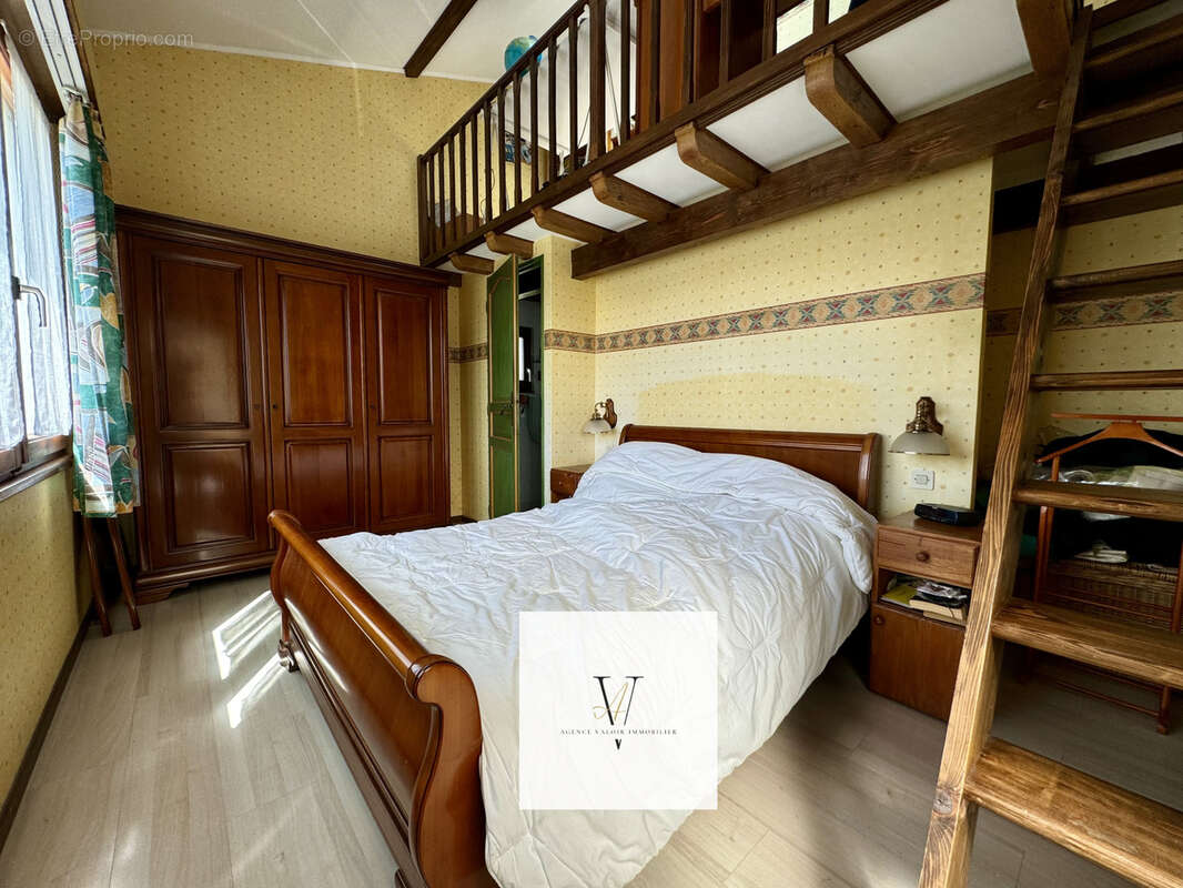 Maison à LIXING-LES-ROUHLING