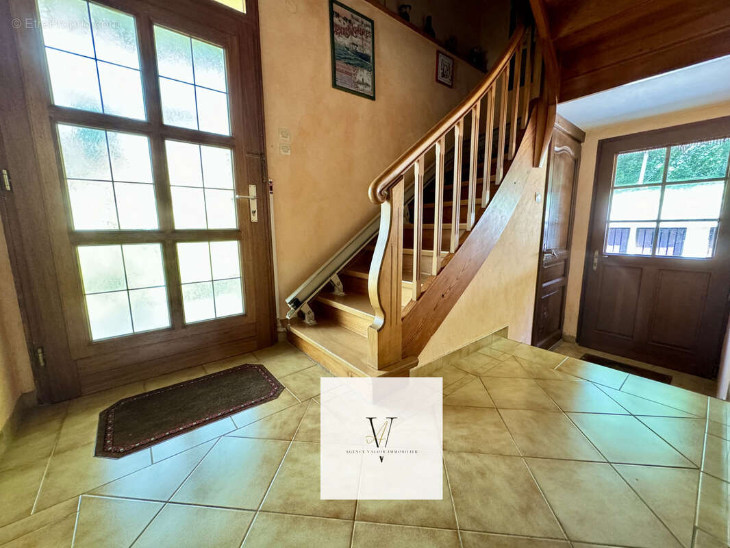 Maison à LIXING-LES-ROUHLING