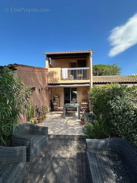 Appartement à LES ISSAMBRES