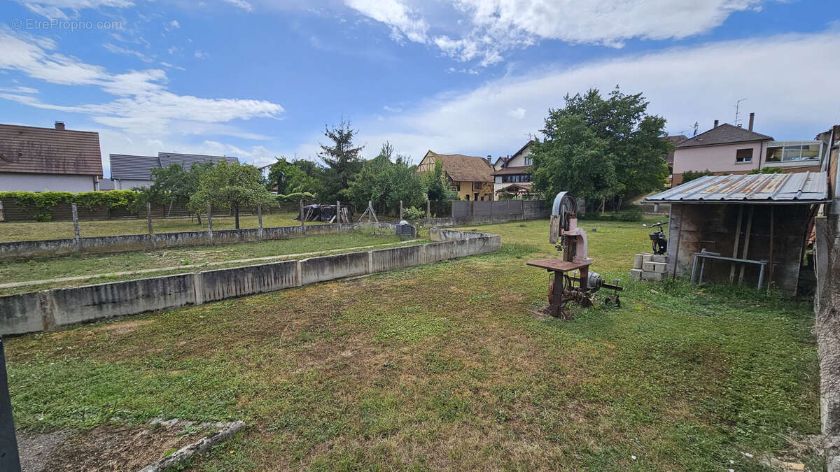 Terrain à HOMBOURG