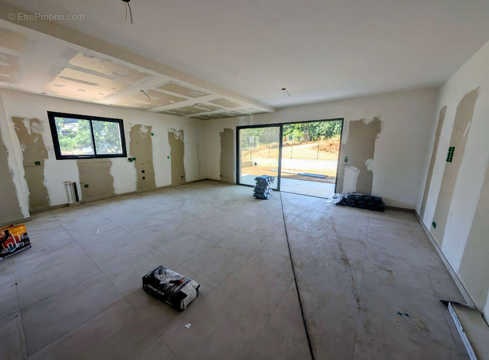 Appartement à BORGO