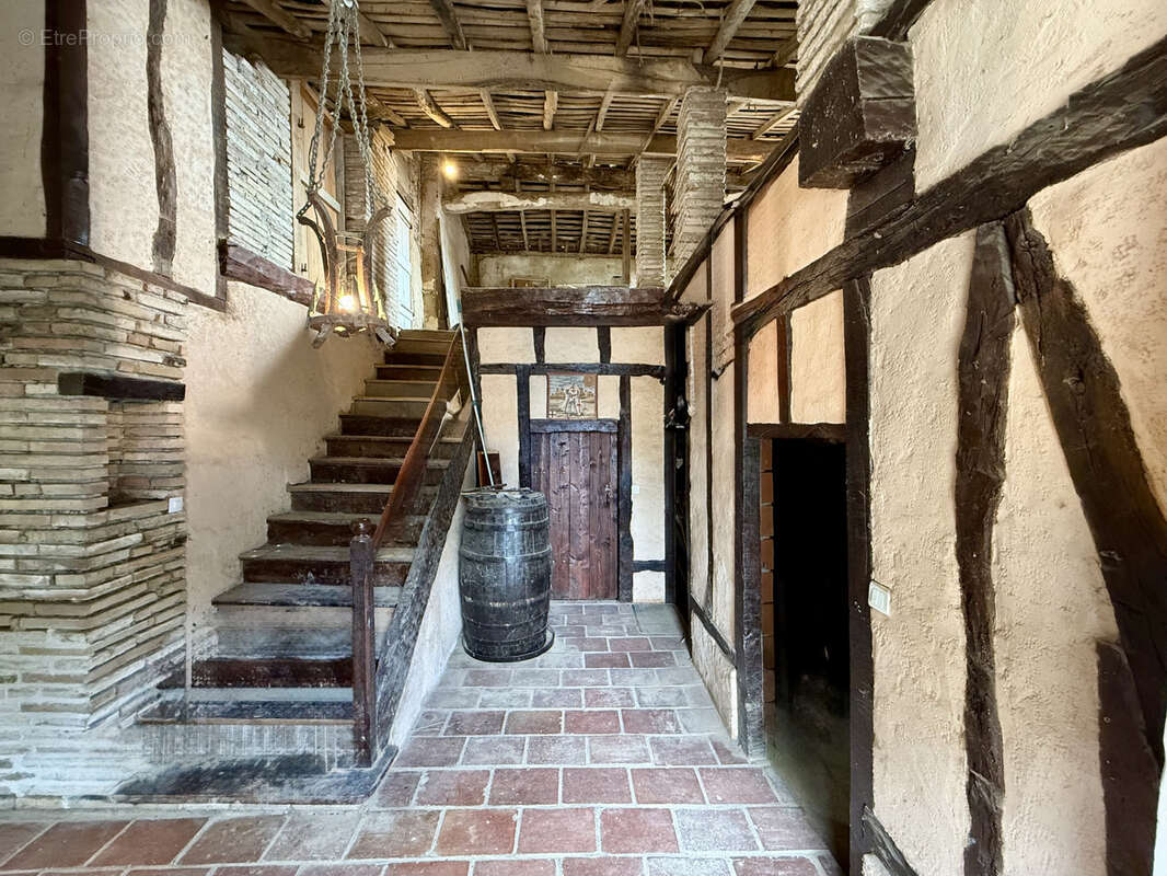 Maison à L&#039;ISLE-JOURDAIN