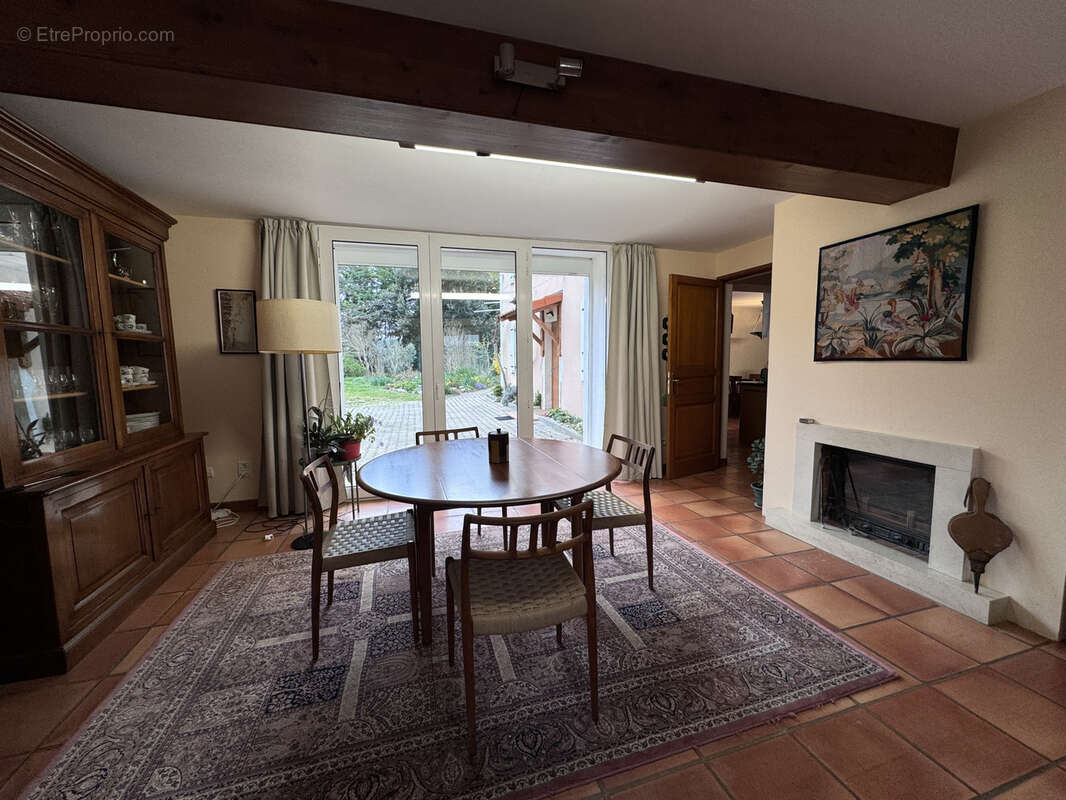 Maison à LA BEGUDE-DE-MAZENC