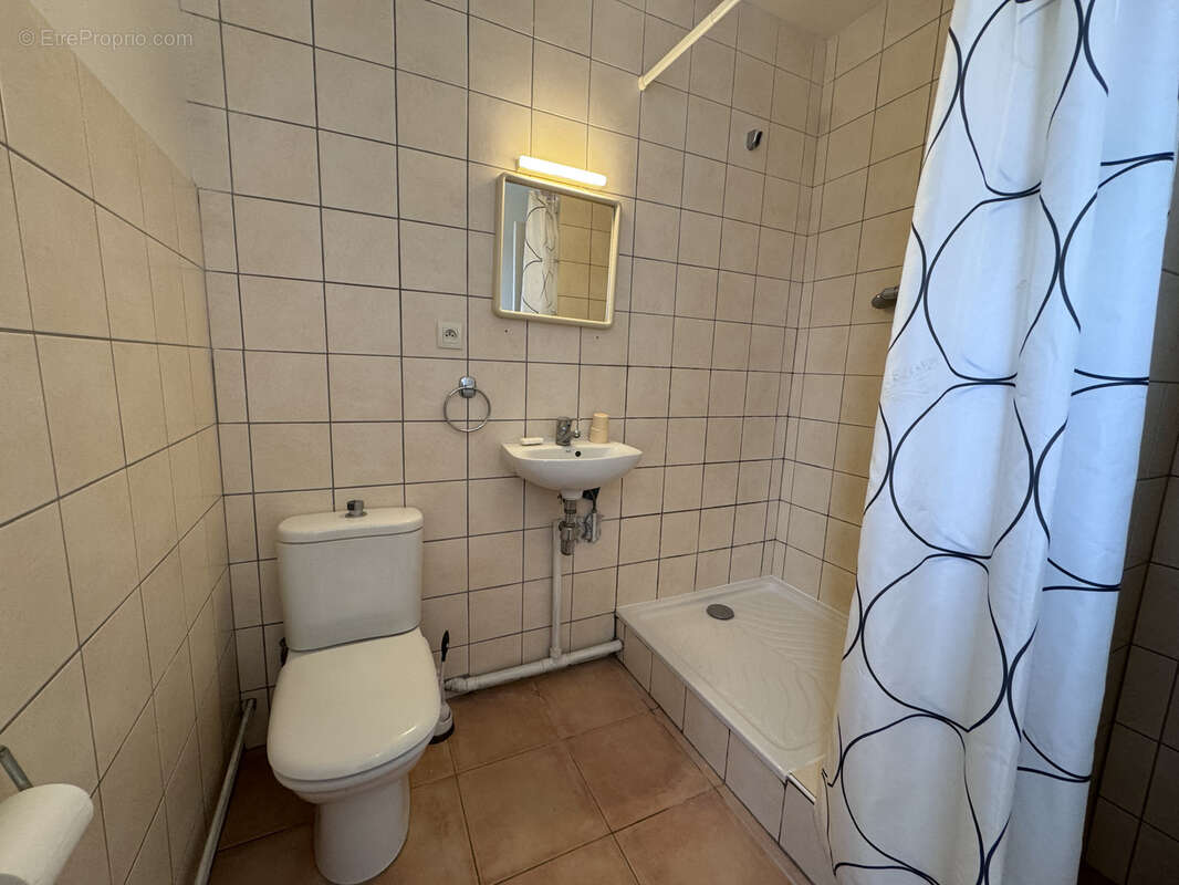 Maison à LA BEGUDE-DE-MAZENC