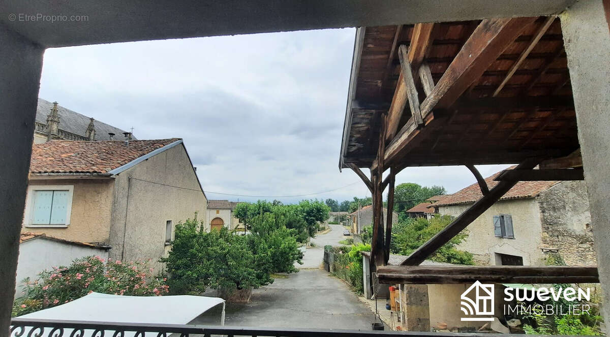 Maison à SAINT-MARTORY