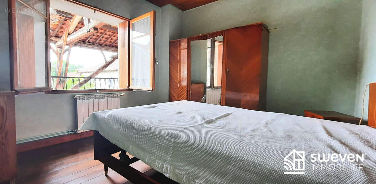 Maison à SAINT-MARTORY