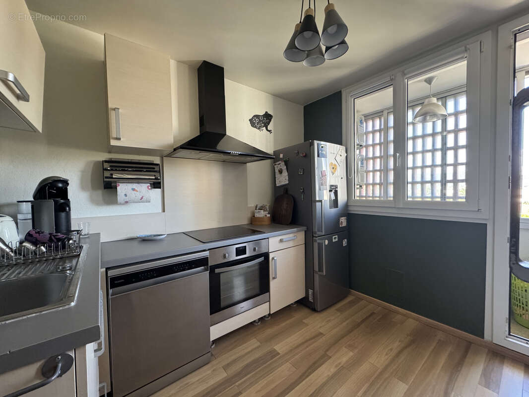 Appartement à BOURG-LES-VALENCE