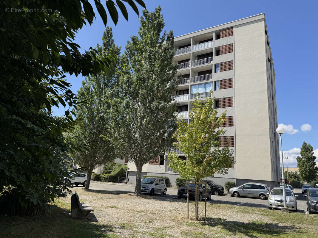 Appartement à BOURG-LES-VALENCE