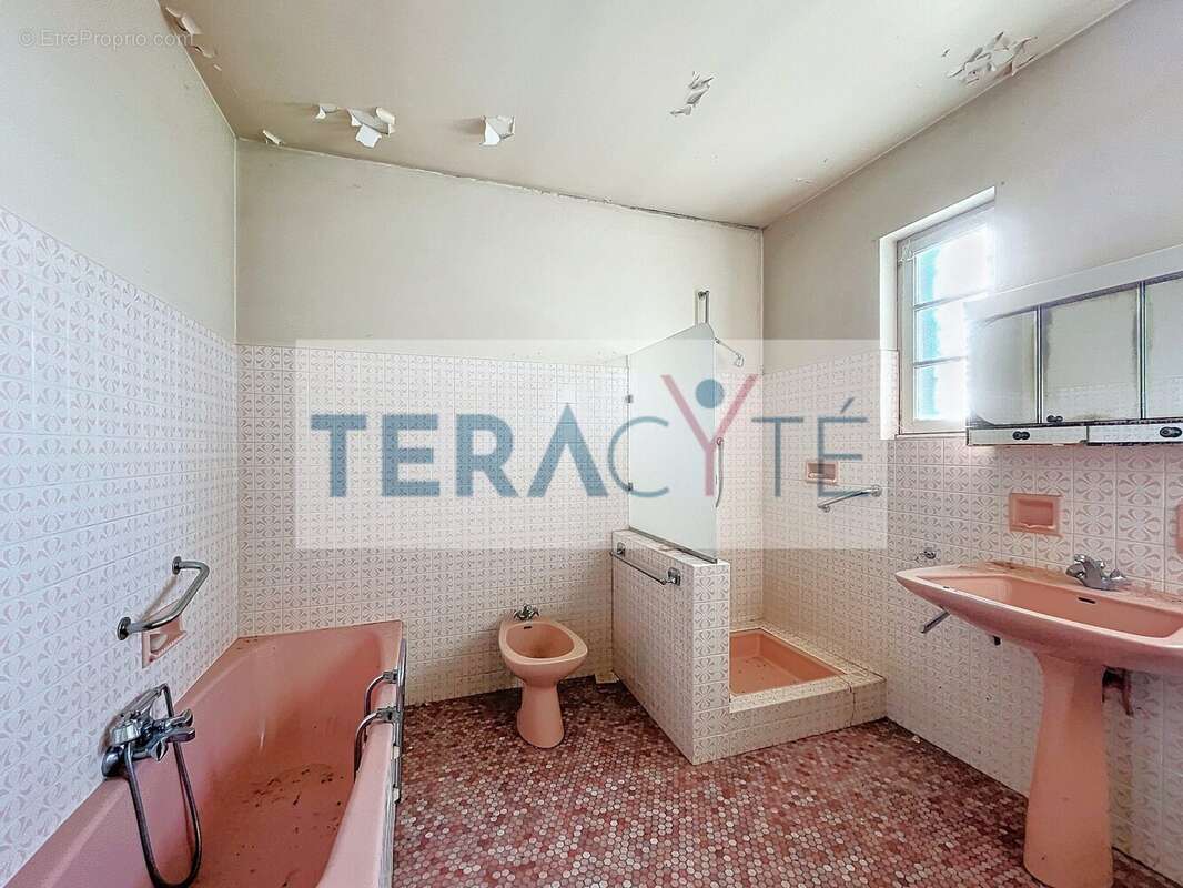 Maison à SAINT-ANDRE-DE-CORCY