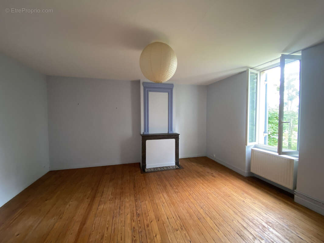 Maison à SAUVETERRE-DE-GUYENNE