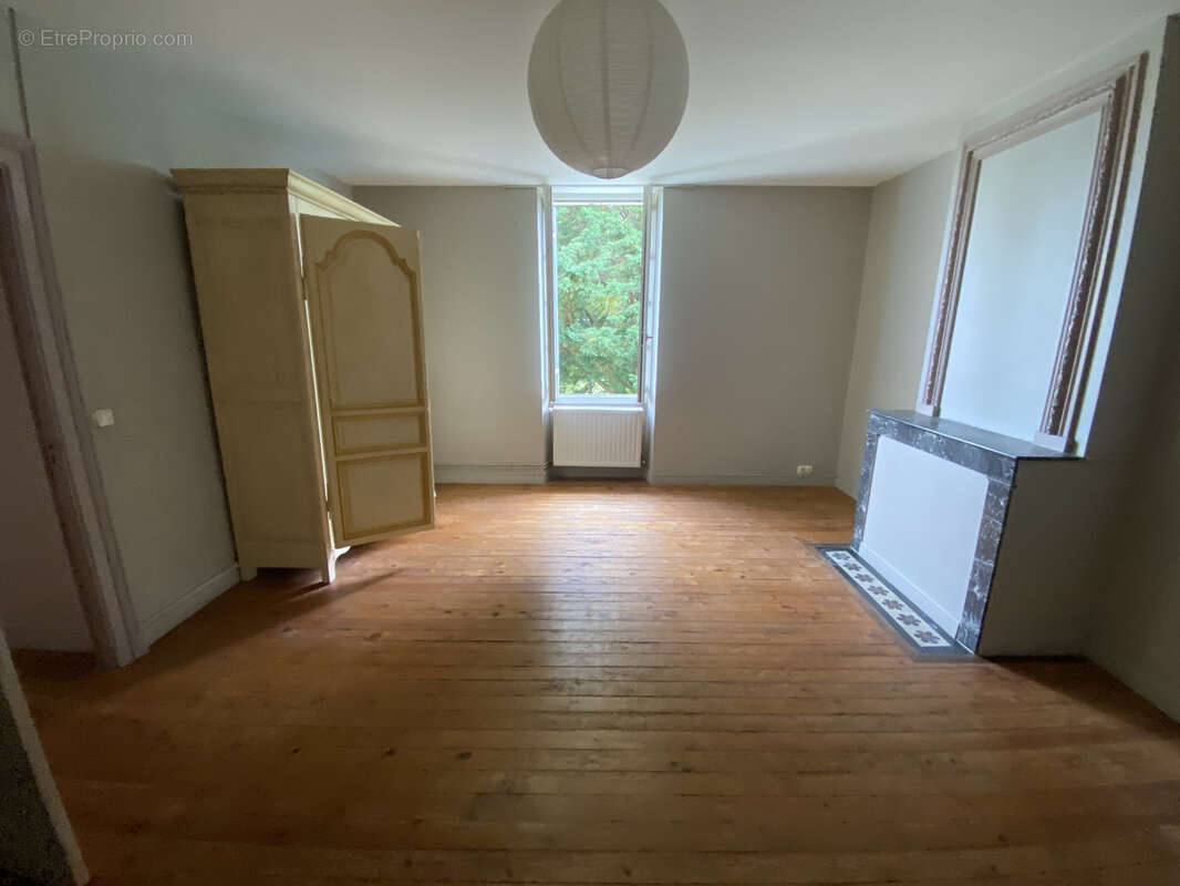 Maison à SAUVETERRE-DE-GUYENNE