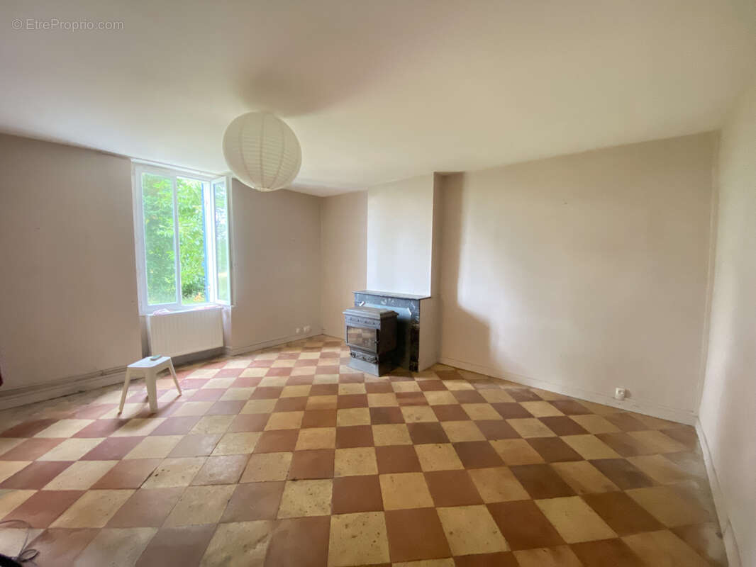 Maison à SAUVETERRE-DE-GUYENNE