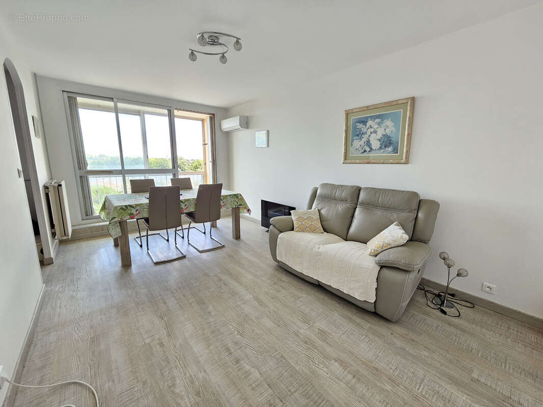 Appartement à ARLES