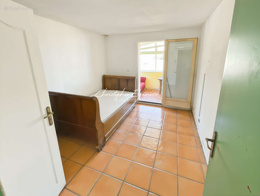 Appartement à CHATEAUNEUF-GRASSE