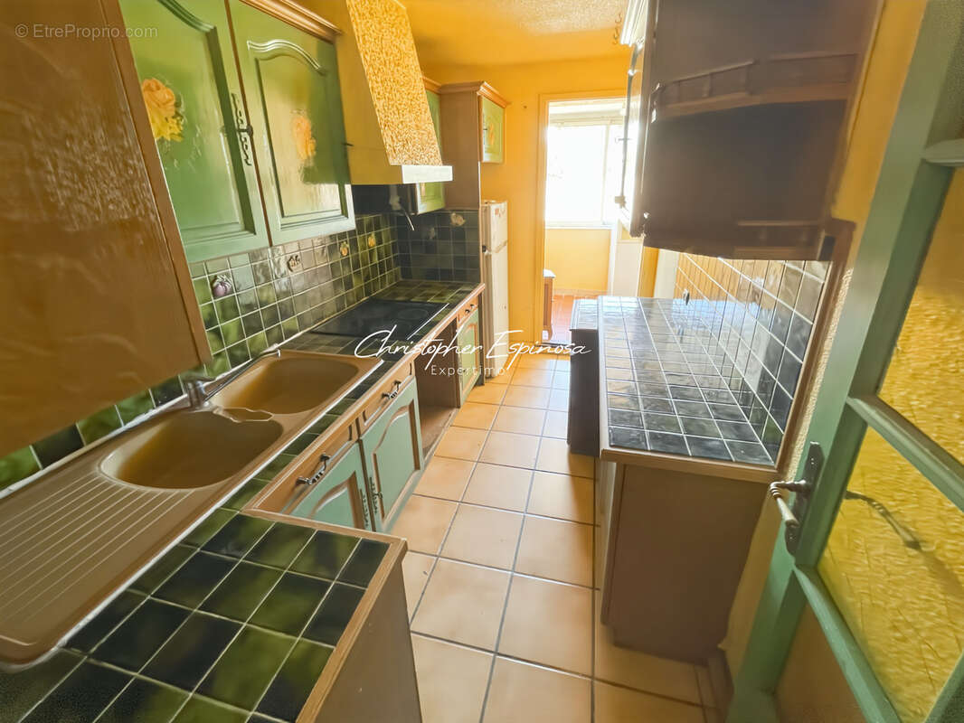 Appartement à CHATEAUNEUF-GRASSE