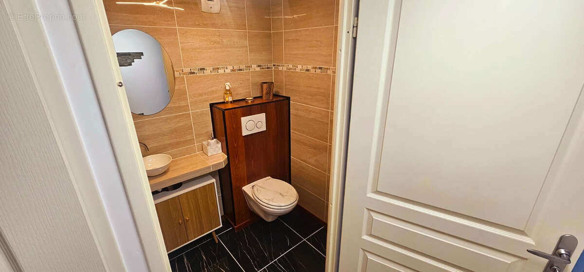 Appartement à VALLEIRY