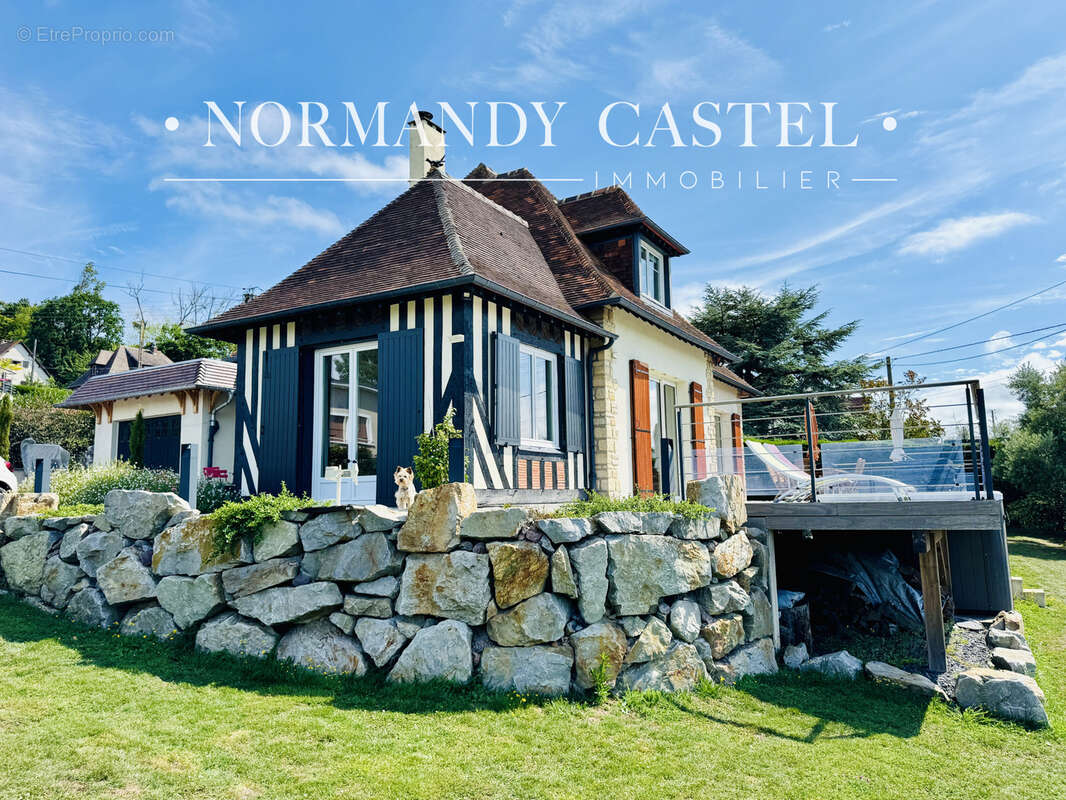 Maison à TROUVILLE-SUR-MER