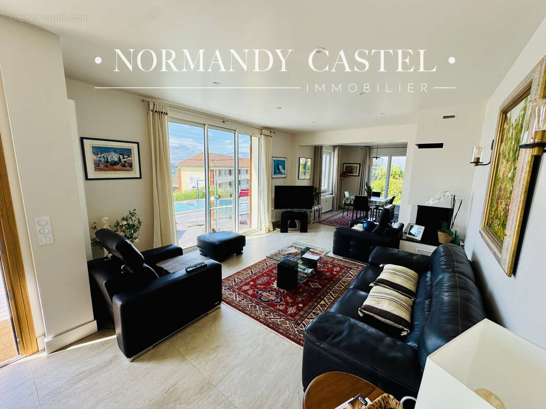 Maison à TROUVILLE-SUR-MER