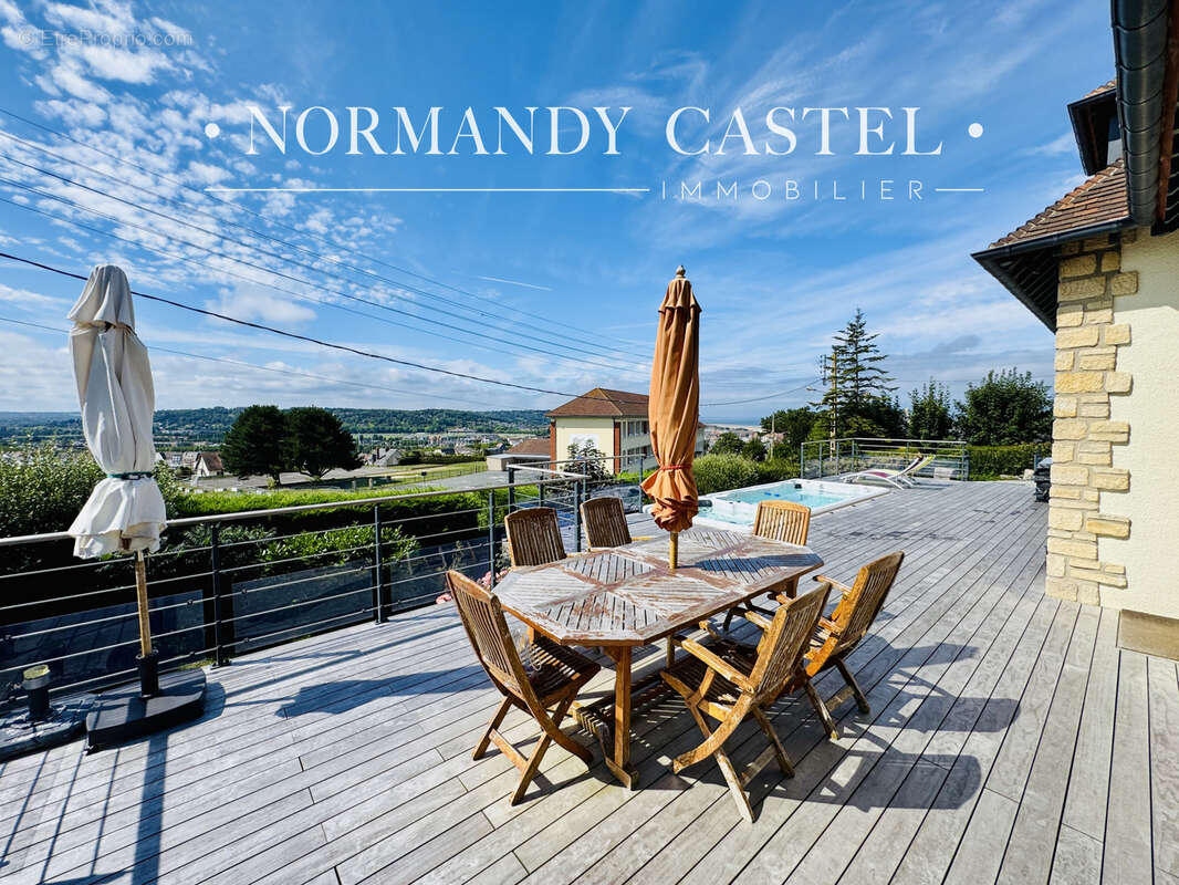 Maison à TROUVILLE-SUR-MER