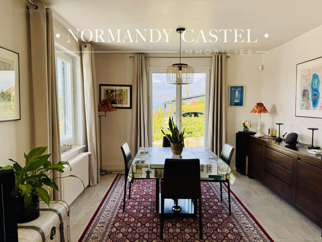 Maison à TROUVILLE-SUR-MER